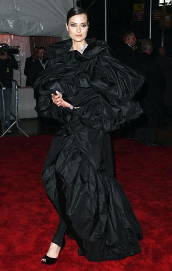 shalom_harlow_met2009 Canada's own Shalom Harlow at the Met 2009 Costume Institue Gala