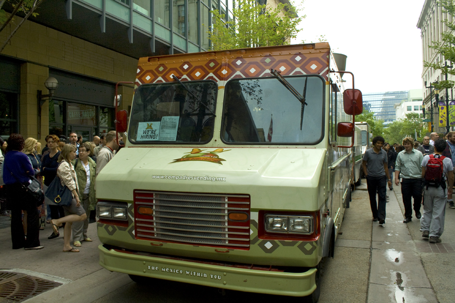 Los Compadres - YYC Foodtrucks